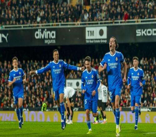 雷迪克透露,与詹皇晨谈,坚信浓眉哥,雪缘园足球比分网,有限公司官网,平台入口,足球比分,即时比分,比分直播